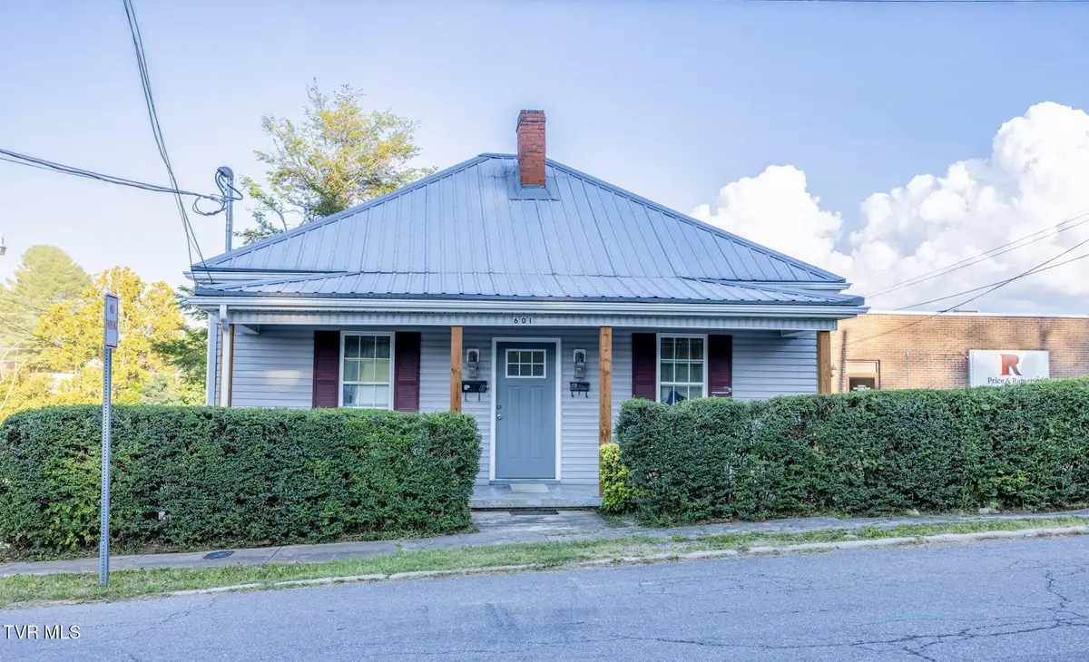601 Holston Avenue, Bristol, TN 37620 - #1