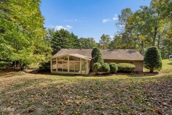 500 New Bethel Road, Piney Flats, TN 37686