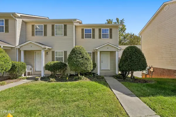 2305 South Greenwood Drive #Apt 10, Johnson City, TN 37604