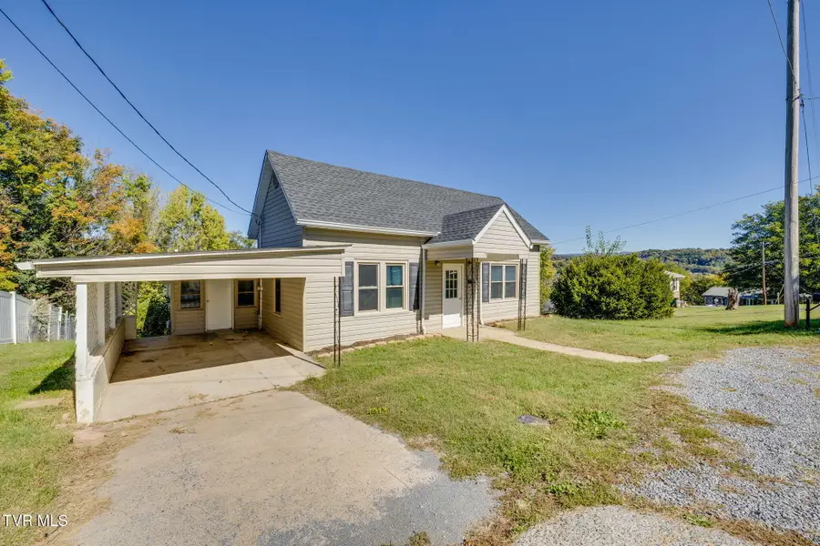 613 Linden Avenue, Elizabethton, TN 37643 - #3