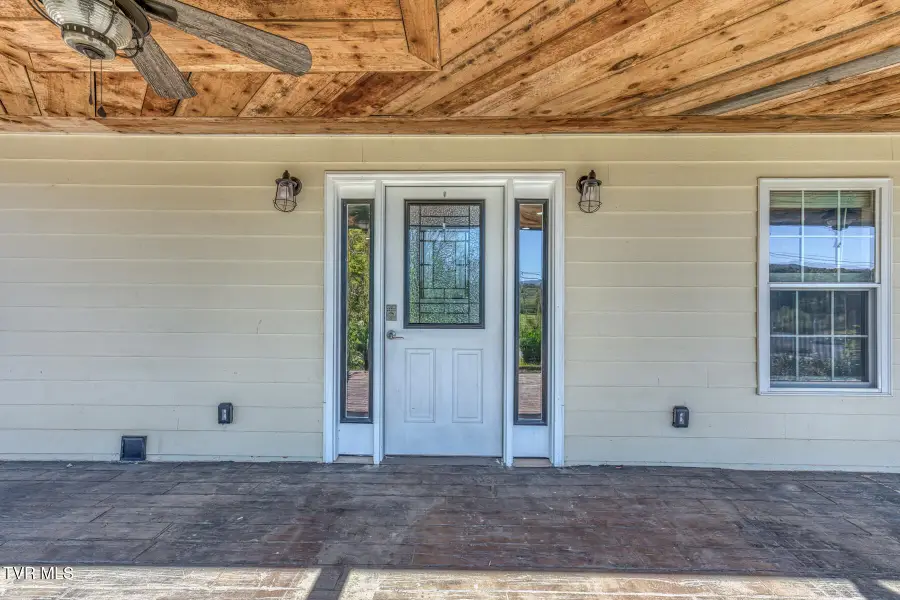 327 Happy Valley Road, Johnson City, TN 37601 - #2
