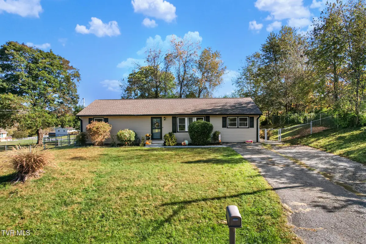 102 Tanglewood Drive, Bristol, TN 37620 - #1