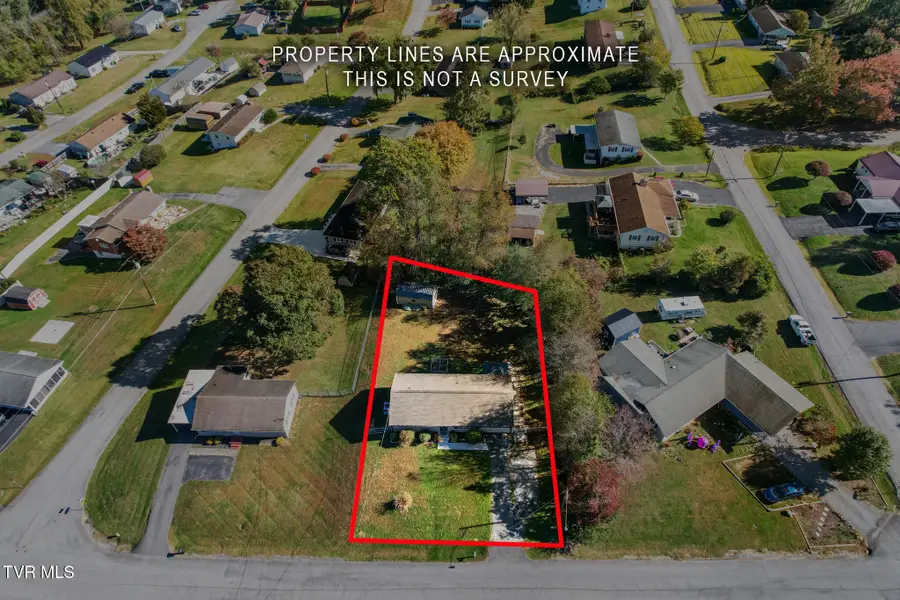 102 Tanglewood Drive, Bristol, TN 37620 - #3