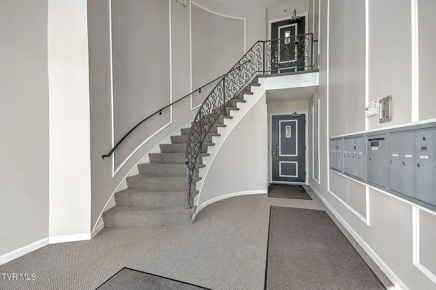 202 University Parkway #Apt 28e, Johnson City, TN 37604 - #2