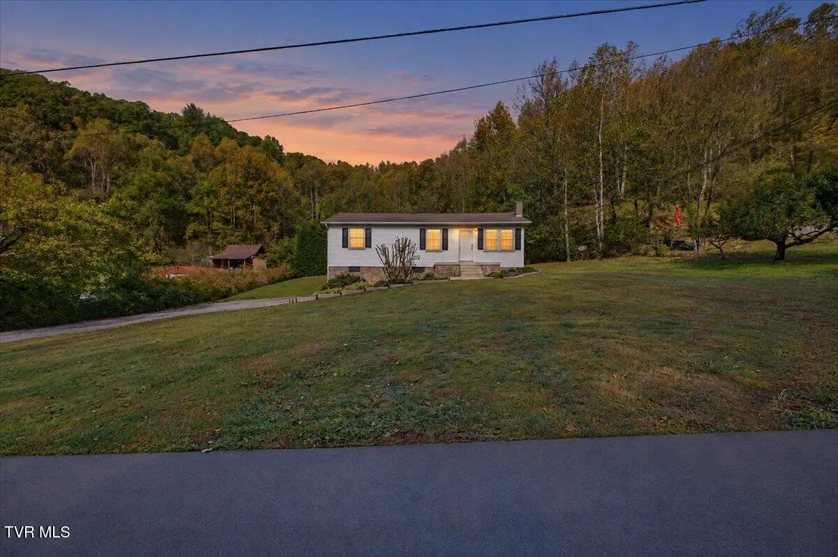 285 Bishop Hollow Road, Elizabethton, TN 37643 - #1