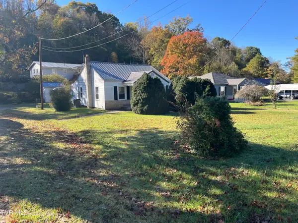 1124 East 1st Avenue, Big Stone Gap, VA 24219