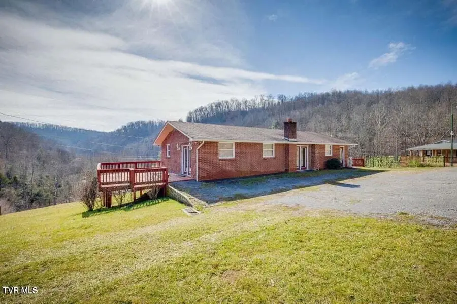 186 Gunport Drive, Duffield, VA 24244 - #3