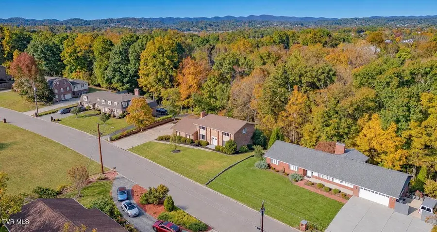 2616 Suffolk Street, Kingsport, TN 37660 - #2