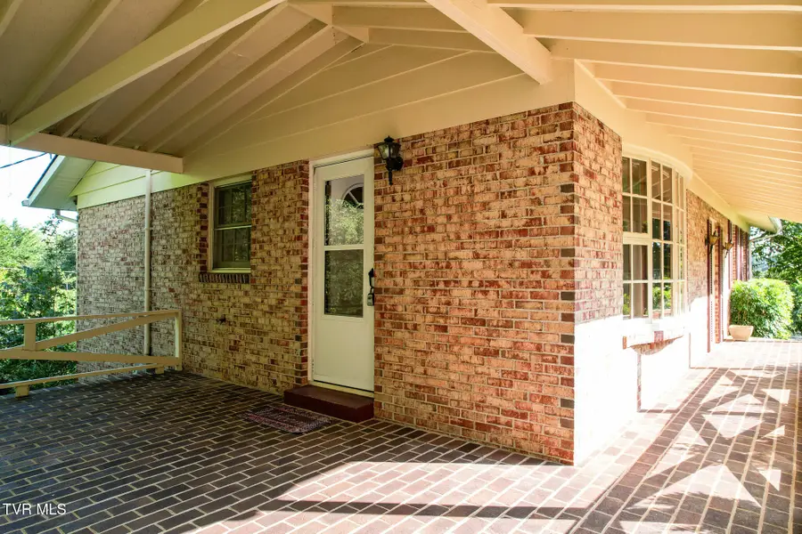 413 South Main Street, Greeneville, TN 37743 - #3