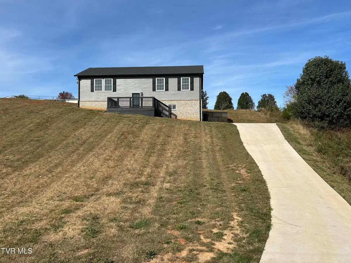 166 Ebenezer Road, Chuckey, TN 37641 - #1