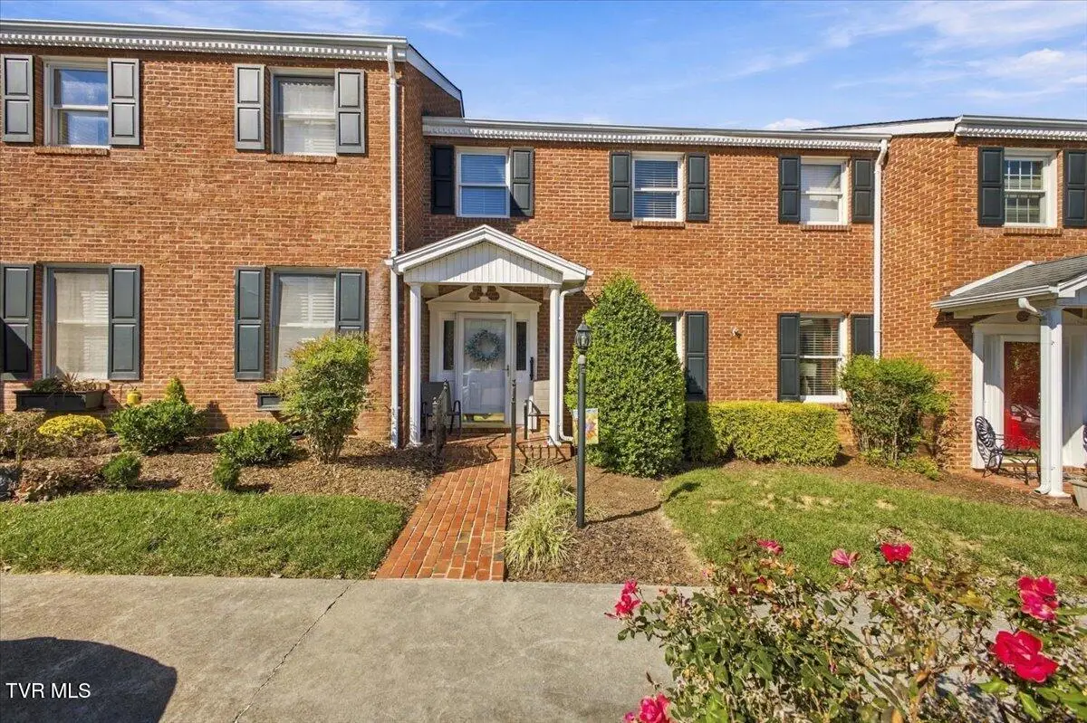 2734 East Oakland Avenue #Apt C24, Johnson City, TN 37601 - #1