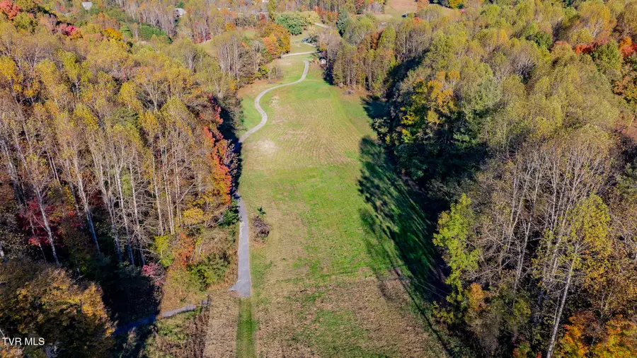 865 Rocky Top Roots Farm Road, Unicoi, TN 37692 - #2