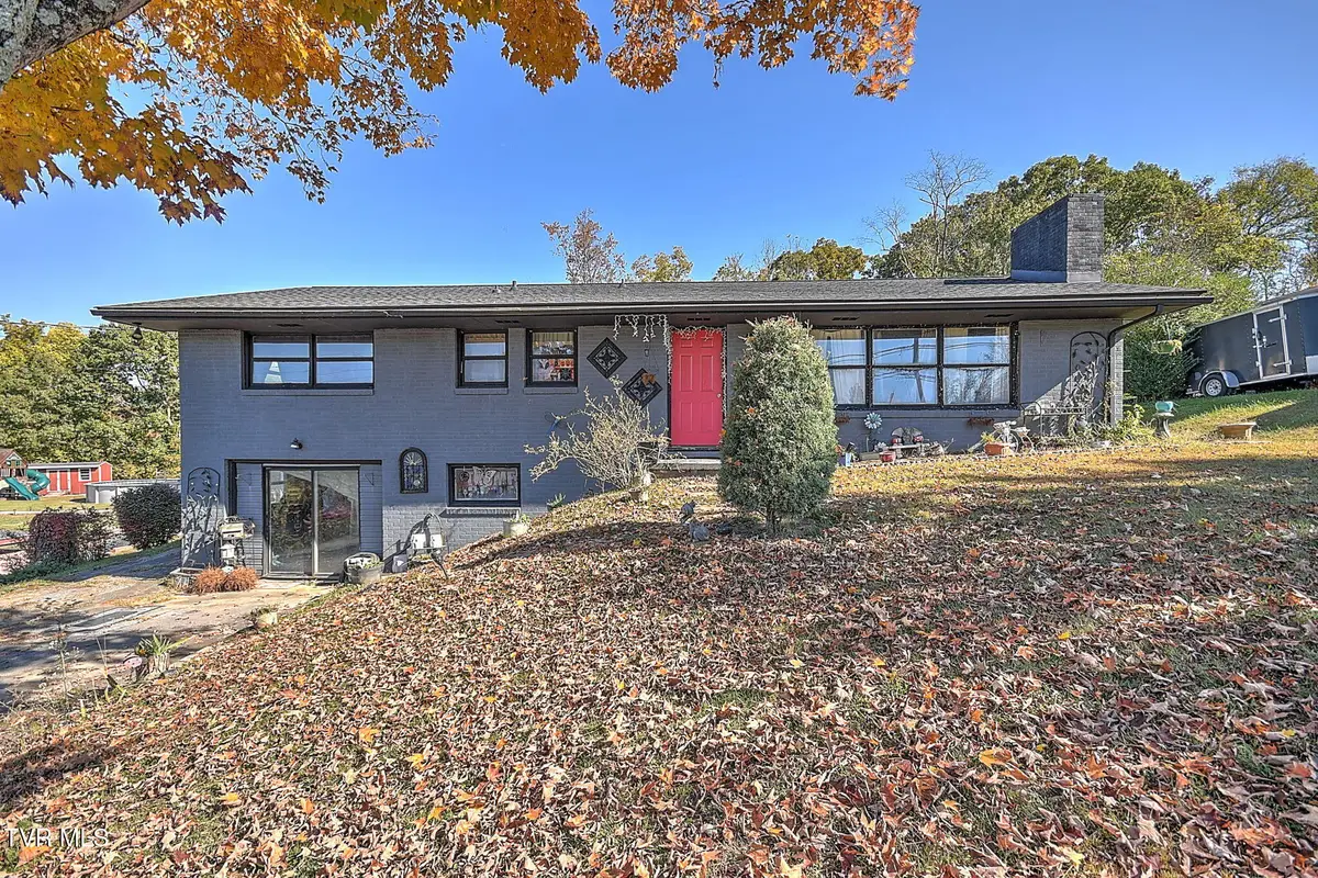 1712 Whispering Hills Drive, Kingsport, TN 37660 - #1