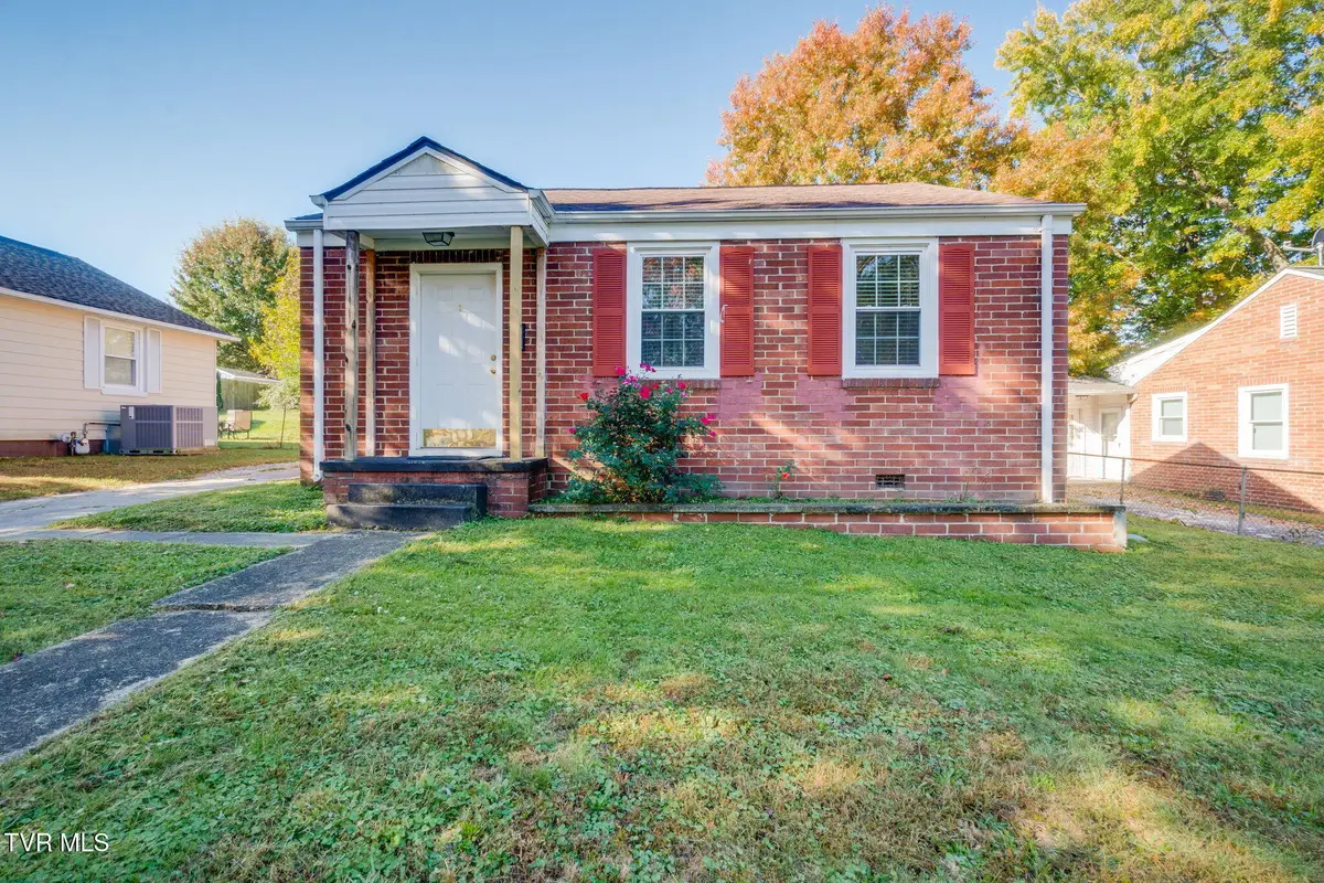 1417 Pineola Avenue, Kingsport, TN 37664 - #1