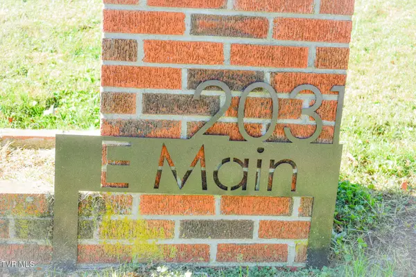 2031 East Main Street, Rogersville, TN 37857