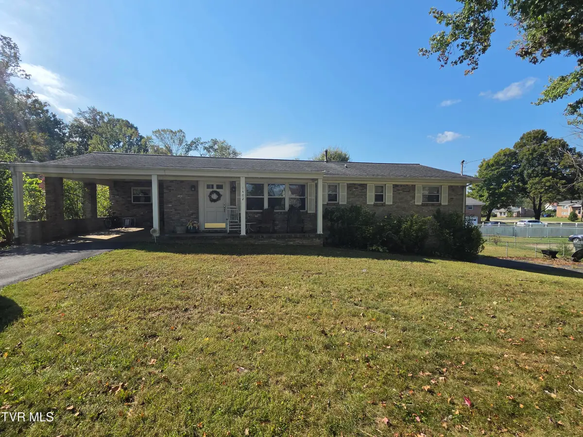 1402 Woodmont Drive, Greeneville, TN 37743 - #1