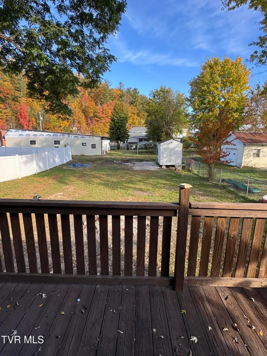 407 Walnut Street, Erwin, TN 37650 - #3