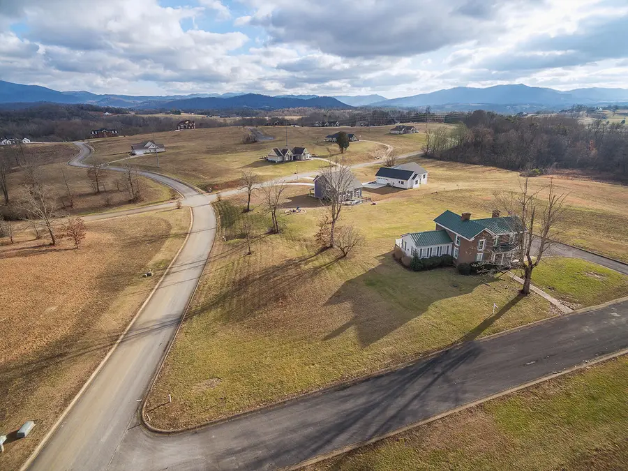 77 Links View Drive, Greeneville, TN 37743 - Image #3