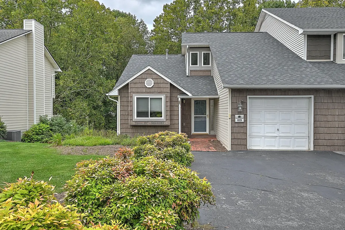 103 Timberbrook Drive #103, Bristol, VA 24201 - Image #1