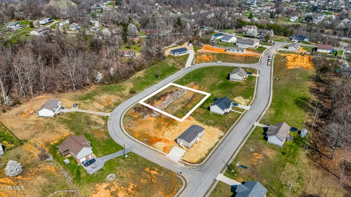 2224 Friendship Circle, Kingsport, TN 37660 - Image #1