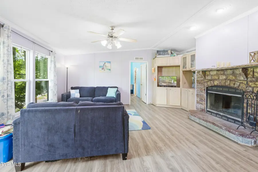 625 Cooks Valley Rd Road, Kingsport, TN 37664 - Image #3