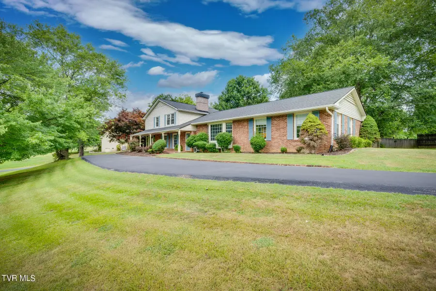 2069 Canterbury Road, Kingsport, TN 37660 - Image #2