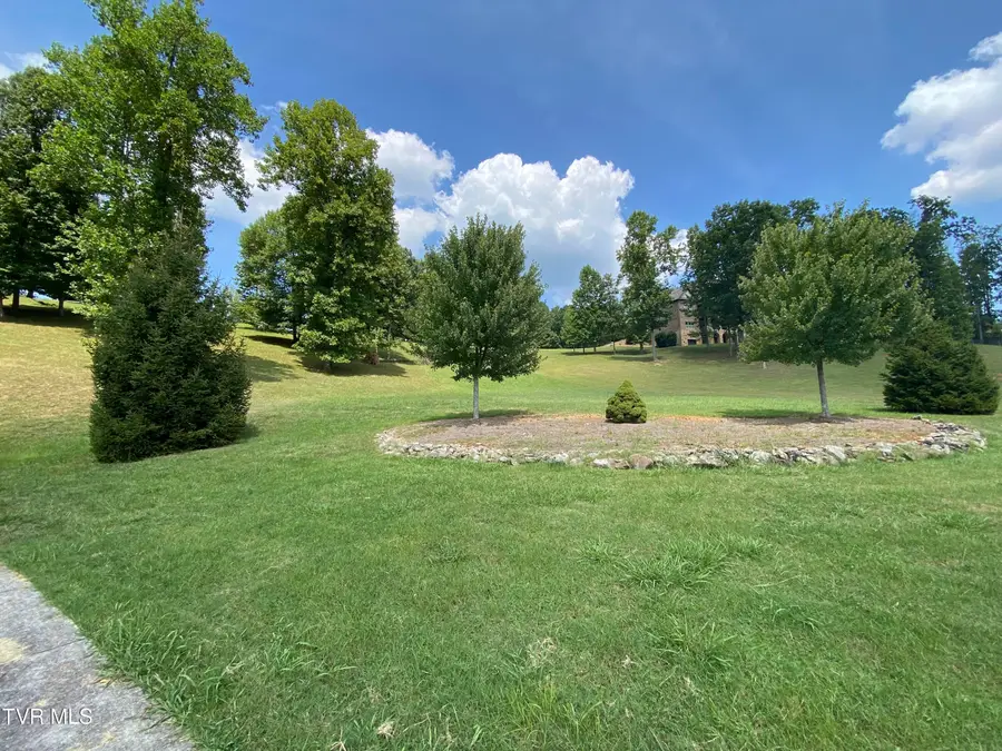 1234 Ridgetop Trail, Kingsport, TN 37664 - Image #2
