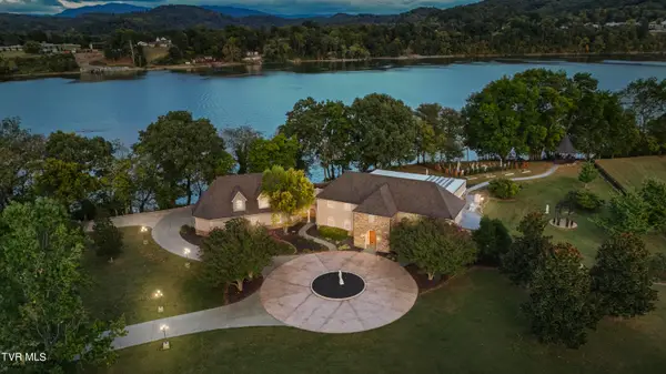 220 Degrasse Drive, Johnson City, TN 37601