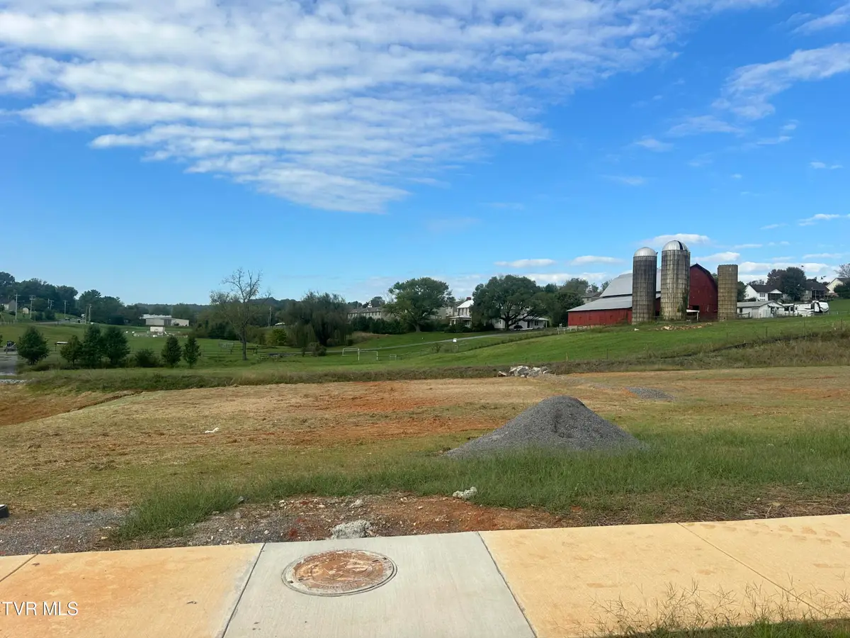 21 Glaze Farm Way, Johnson City, TN 37601 - Image #1