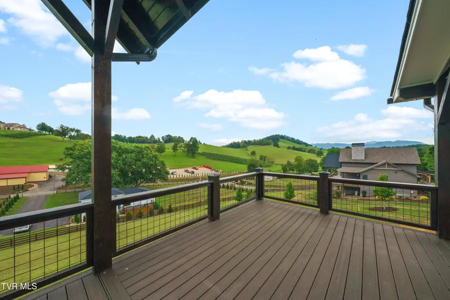 190 Farmhouse Village Trail, Butler, TN 37640 - Image #2