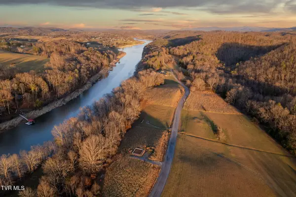 23001 Moonshine Drive, Abingdon, VA 24210