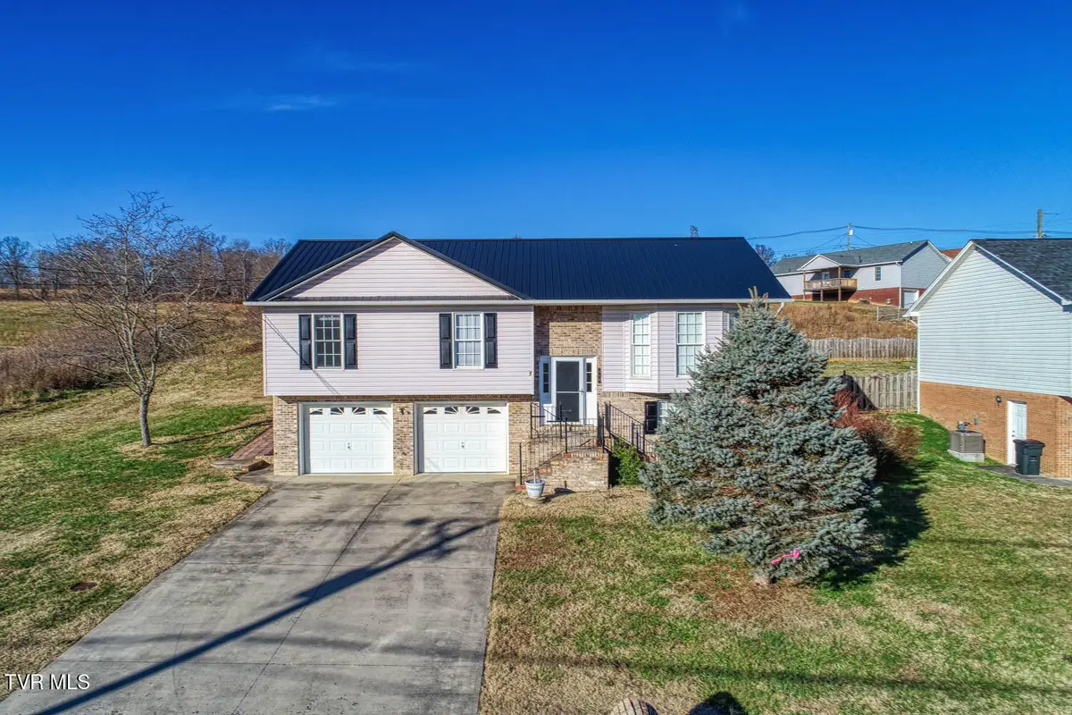 646 West Main Boulevard, Church Hill, TN 37642 - Image #1
