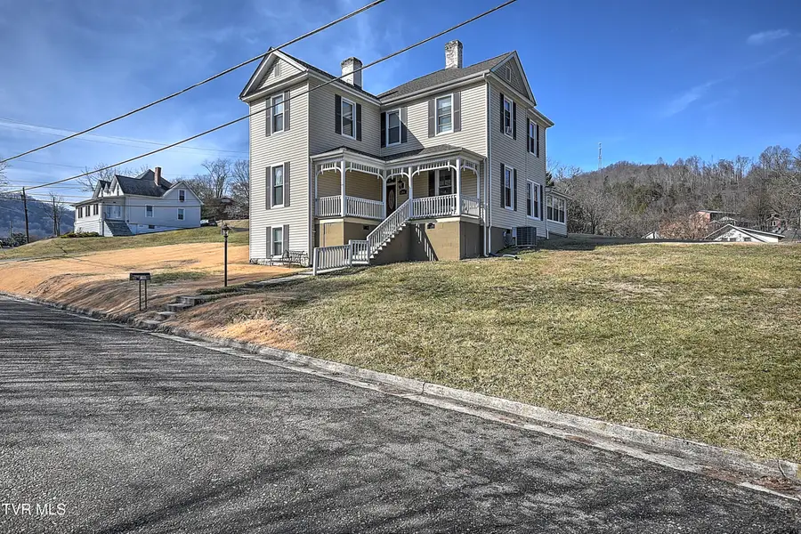 196 Cypress Street, Gate City, VA 24251 - Image #3