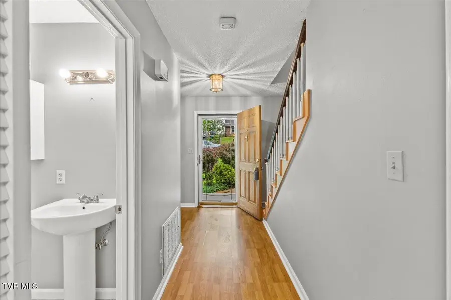 1016 Grace Drive, Johnson City, TN 37604 - Image #3