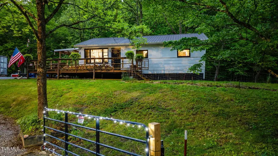 838 Longs Bend Road, Rogersville, TN 37857 - Image #2