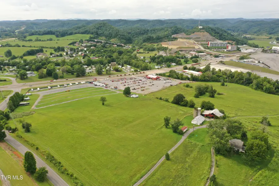 191 White Top Road, Bluff City, TN 37618 - Image #2