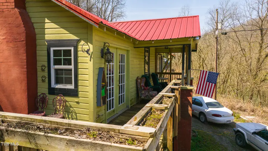 9950 Chestnut Ridge Road, Eidson, TN 37731 - Image #2