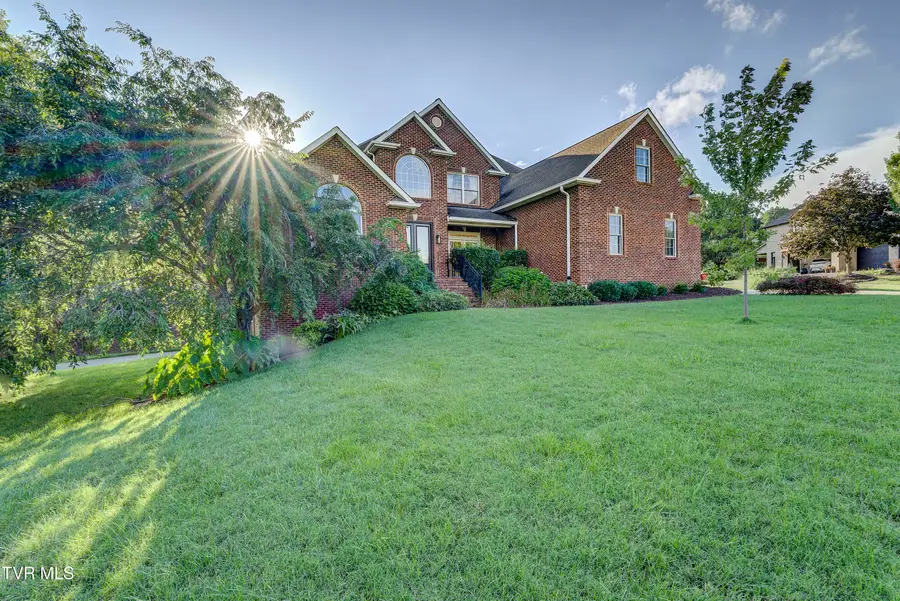 405 Heather View Drive, Jonesborough, TN 37659 - Image #2
