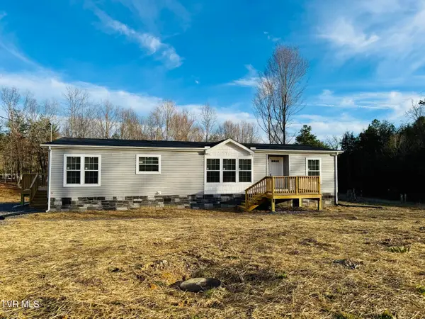 278 Race Track Road, Rogersville, TN 37857