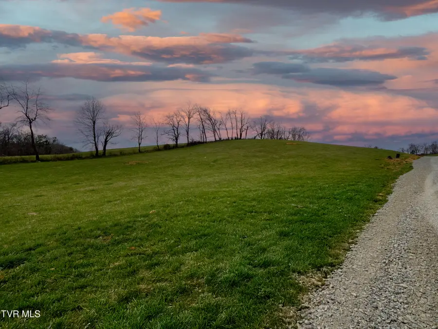 Vf 34 Vineyard Farms Parkway, Butler, TN 37640 - Image #3