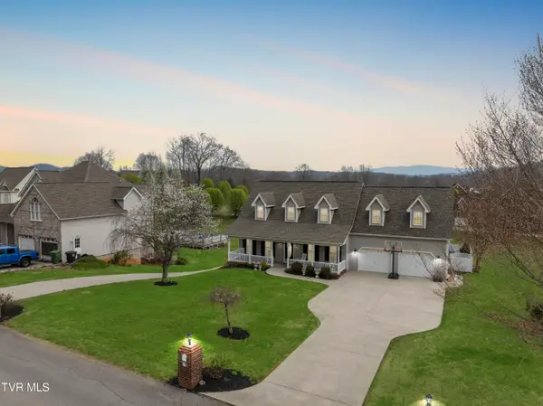 239 Brown Circle, Blountville, TN 37617