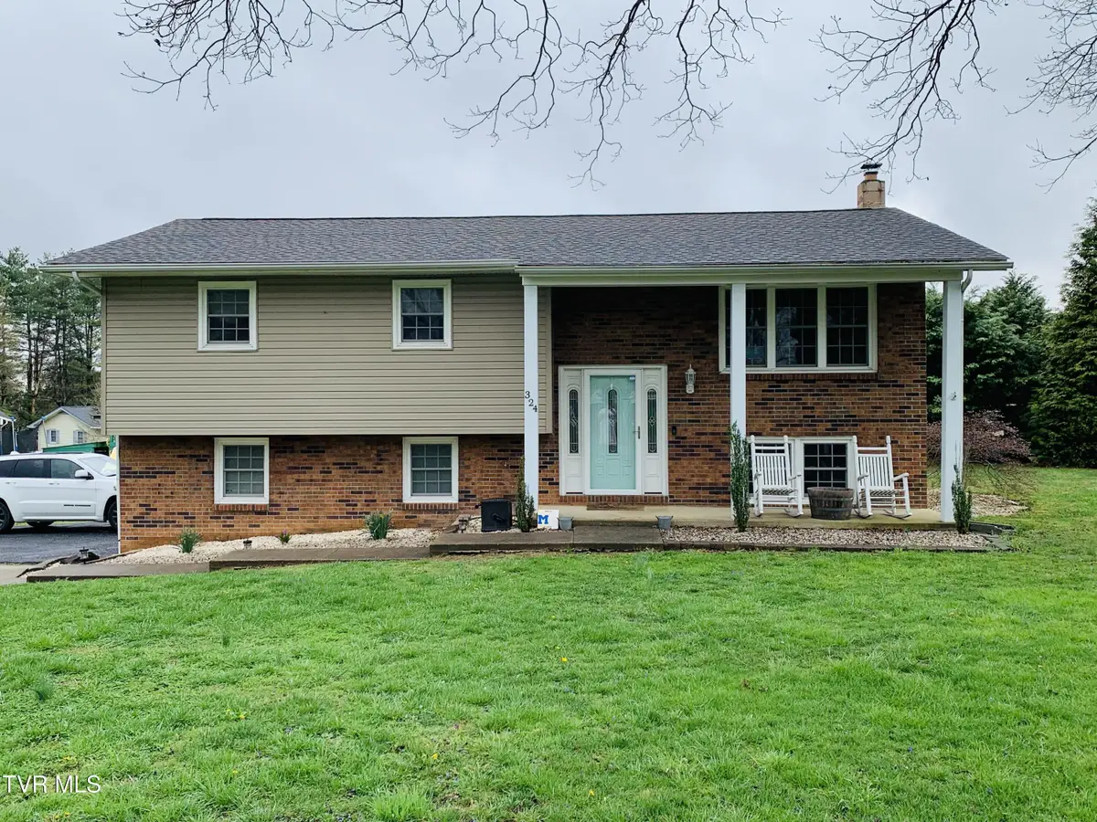 324 Bellehaven Drive, Bristol, VA 24201 - Image #1