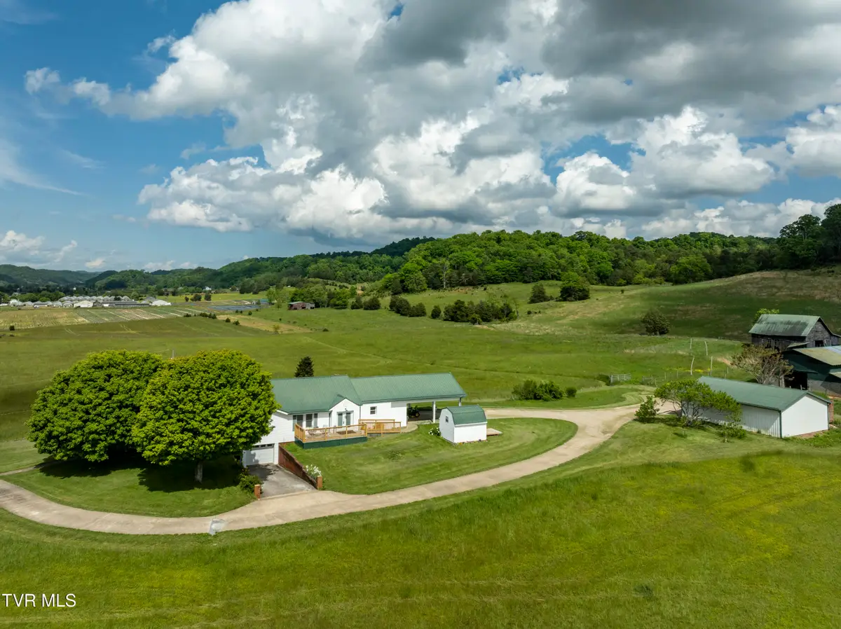 3570 Stanley Valley Road, Surgoinsville, TN 37873 - Image #1