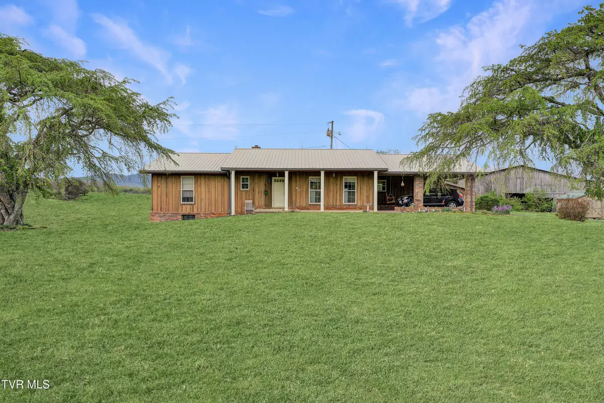 90 Birds Bridge Road, Greeneville, TN 37743 - Image #1