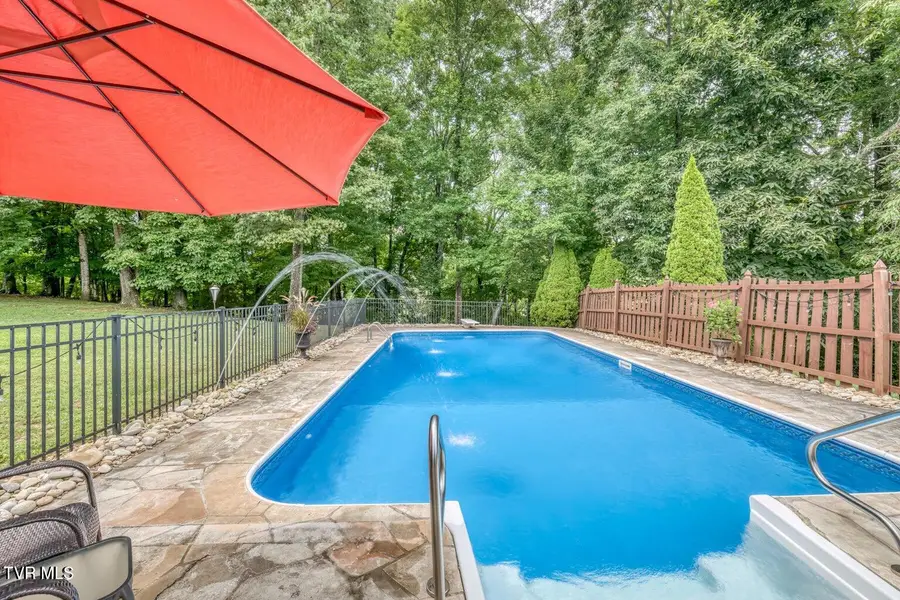 1828 Weaver Branch Road, Piney Flats, TN 37686 - Image #3