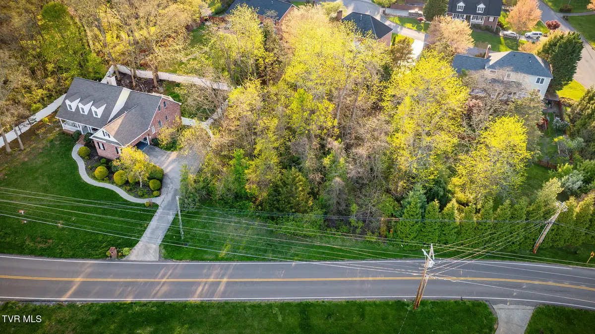 620 West Mountainview Road, Johnson City, TN 37604 - Image #1