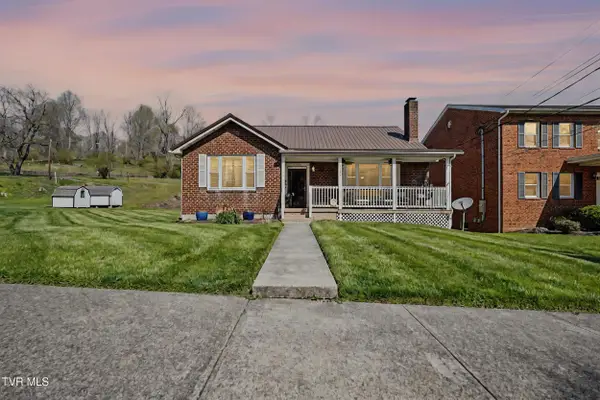 1124 Northwest Virginia Avenue, Norton, VA 24273