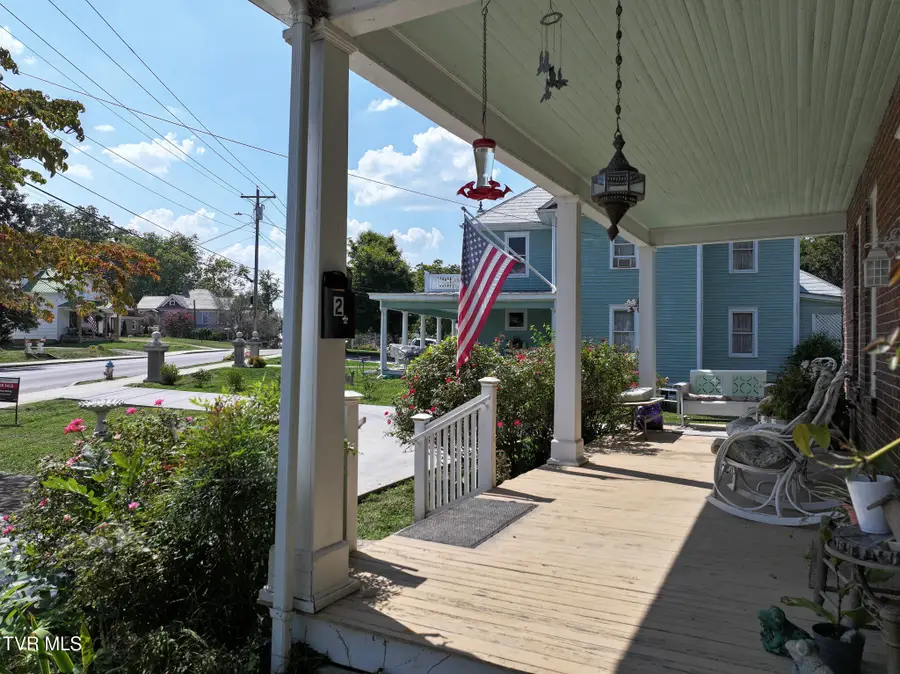 402 West Irish Street, Greeneville, TN 37743 - Image #3