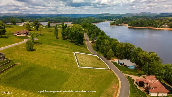 2141 Edgewater Sound, Morristown, TN 37814