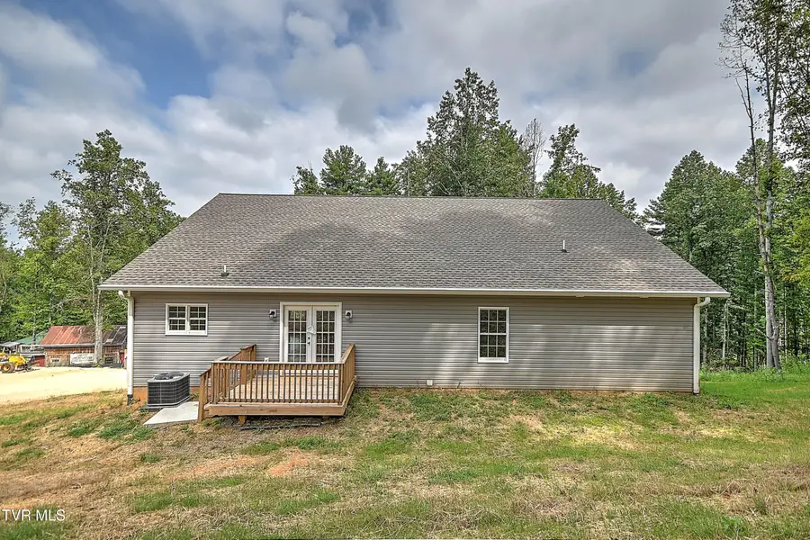 476 Norris Rd ( Bridle Path) Road, Butler, TN 37640 - Image #2